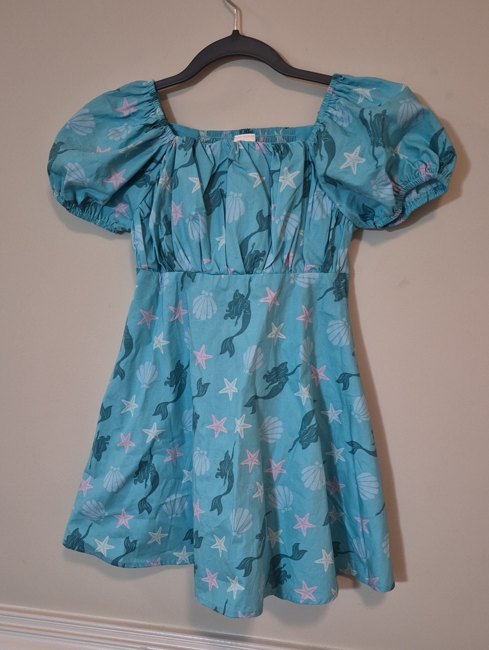 Disney Aqua Little Mermaid & Seashell Puff Sleeve